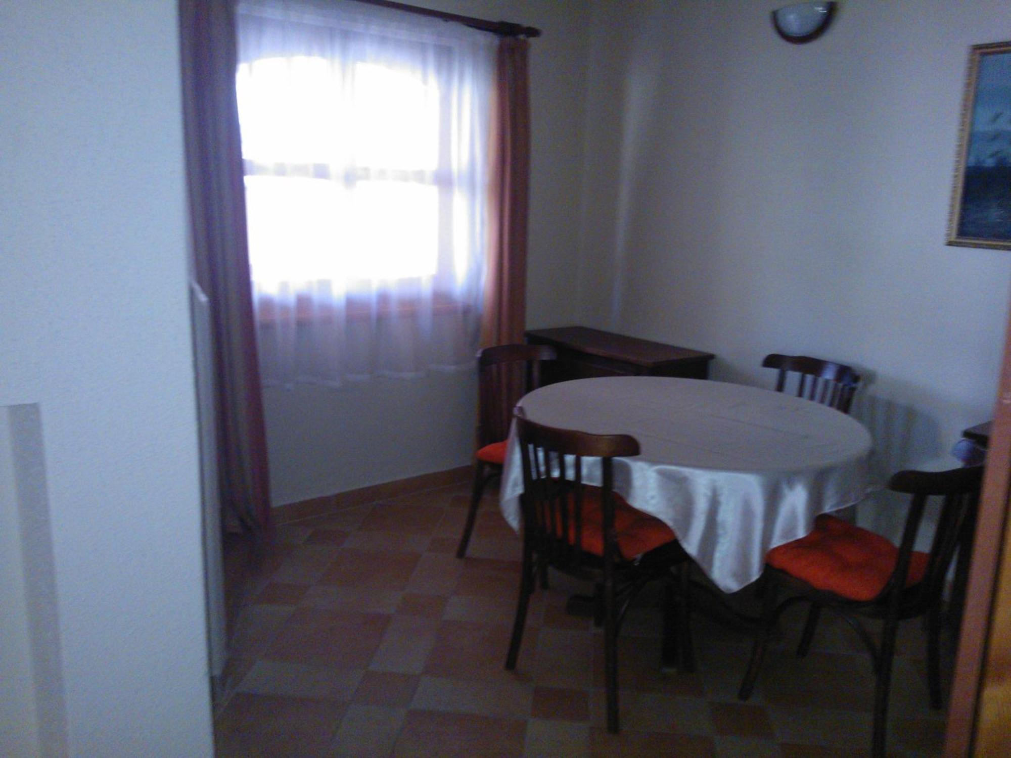 Mediterran Apartmanhaz Szantod Phòng bức ảnh