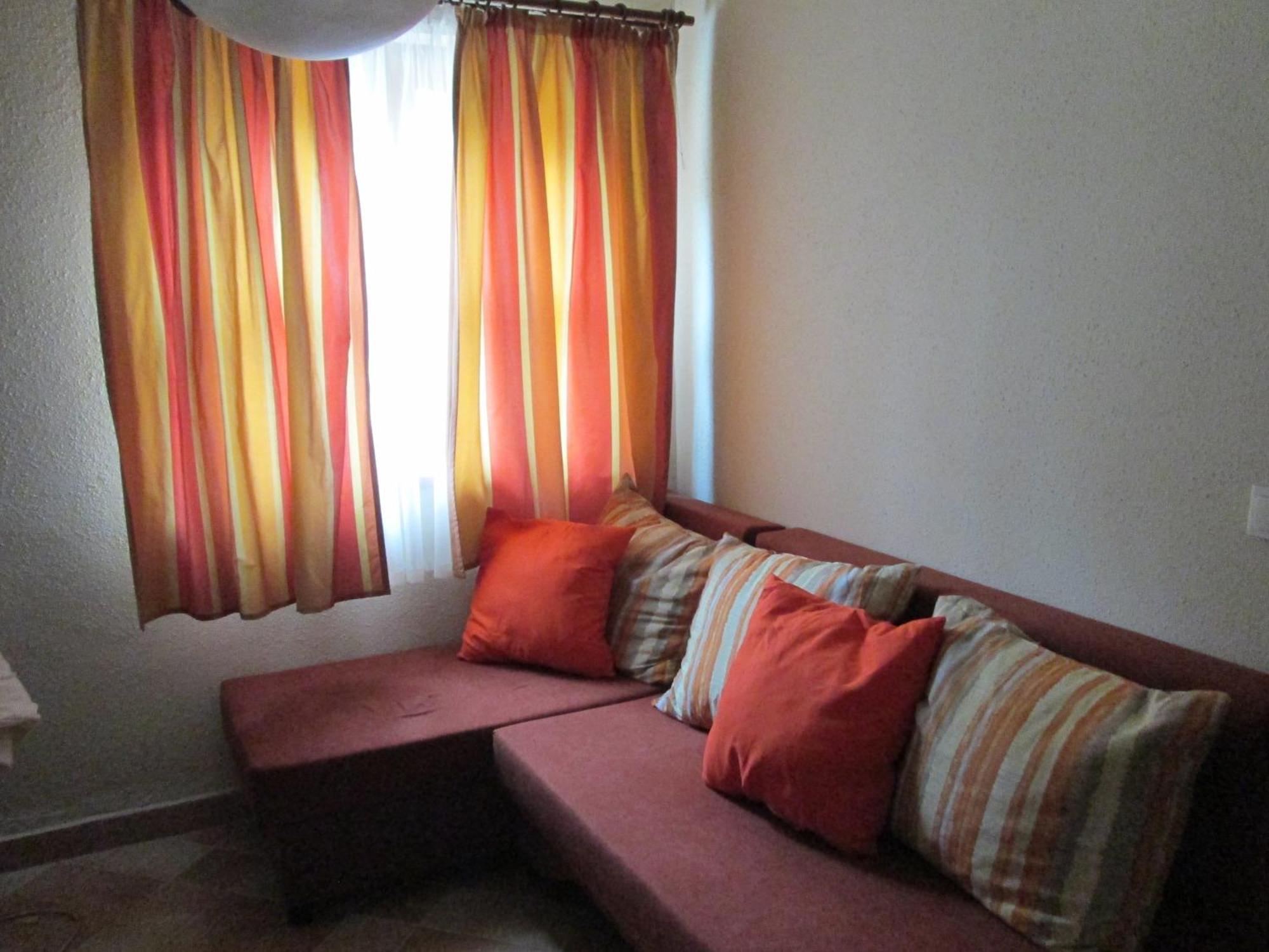 Mediterran Apartmanhaz Szantod Phòng bức ảnh