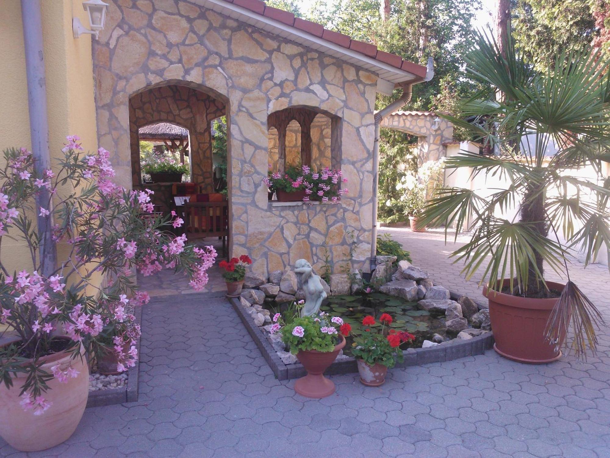 Mediterran Apartmanhaz Szantod Phòng bức ảnh